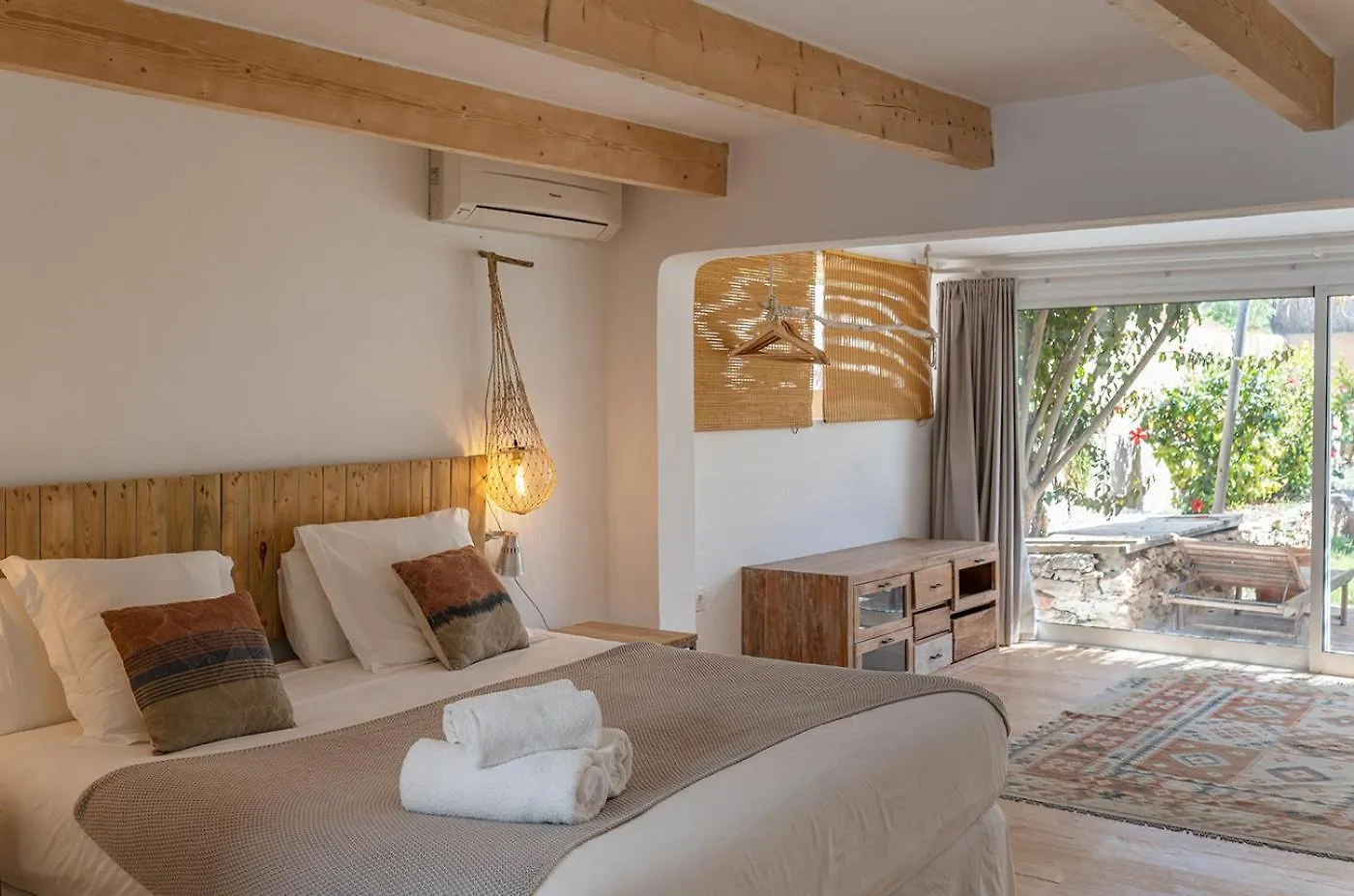 Aparthotel Can Aisha Es Pujols Spagna